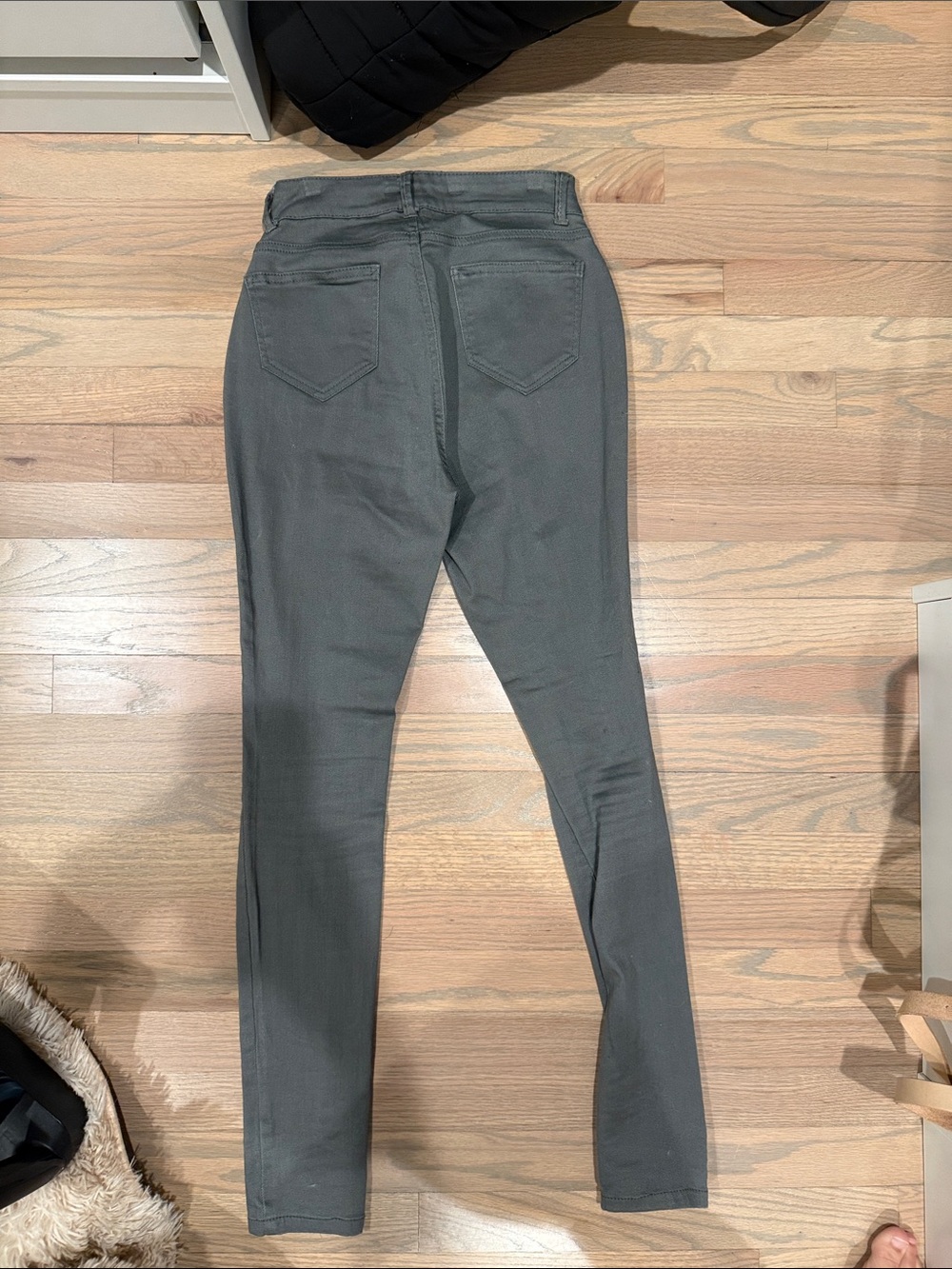 Fashion Nova Charcoal Gray Distressed High-Rise Skinny Jeans - Picture 4 of 4